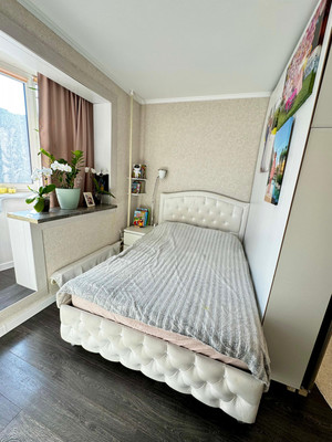 Продам однокомнатную (1-комн.) квартиру, Генерала Кузнецова ул, 20, Москва г