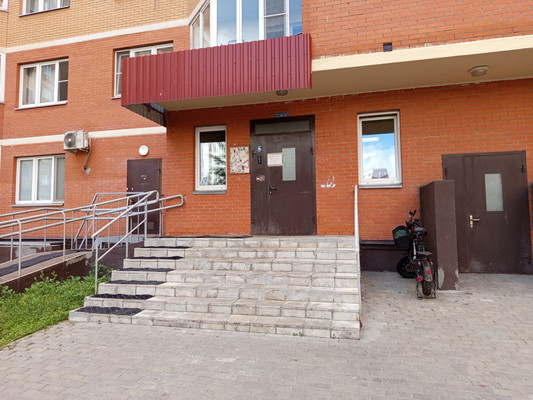 Продам двухкомнатную (2-комн.) квартиру, Бачуринская ул, 22к3, Коммунарка п