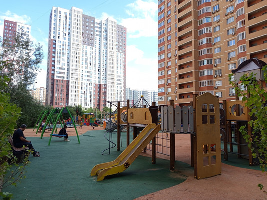 Продам двухкомнатную (2-комн.) квартиру, Бачуринская ул, 22к3, Коммунарка п