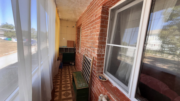 Продам двухкомнатную (2-комн.) квартиру, Центральная ул, 2, Южный п