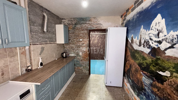 Продам двухкомнатную (2-комн.) квартиру, Центральная ул, 2, Южный п