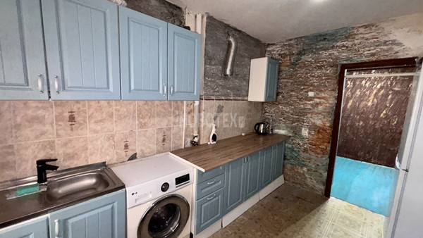 Продам двухкомнатную (2-комн.) квартиру, Центральная ул, 2, Южный п