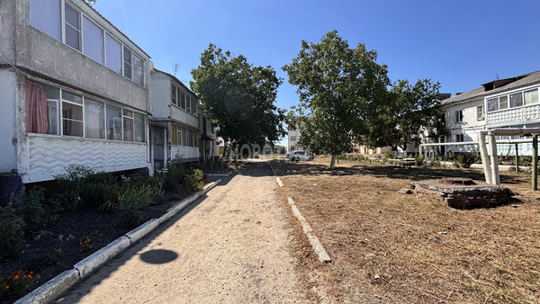 Продам двухкомнатную (2-комн.) квартиру, Центральная ул, 2, Южный п