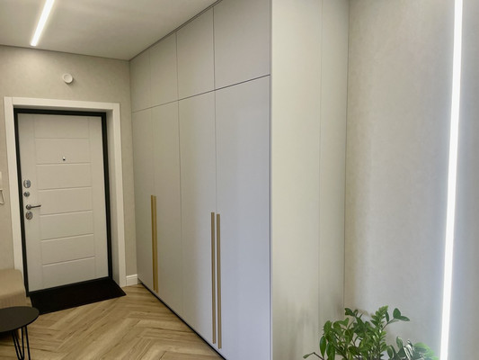 Продам двухкомнатную (2-комн.) квартиру, Новгородская ул, 3Ак4, Калининград г