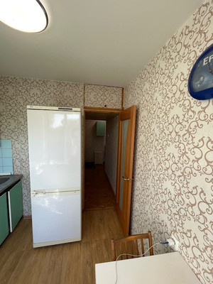 Продам трехкомнатную (3-комн.) квартиру, Красный Казанец ул, 3к5, Москва г