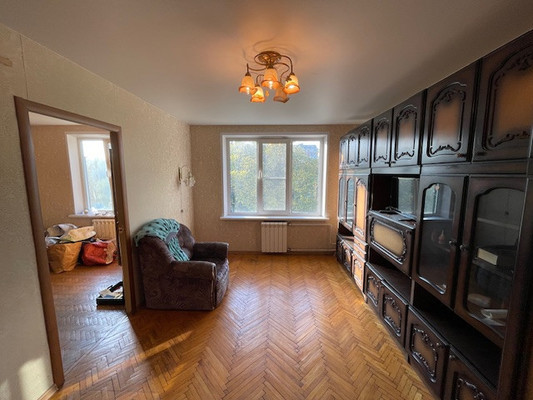 Продам трехкомнатную (3-комн.) квартиру, Красный Казанец ул, 3к5, Москва г