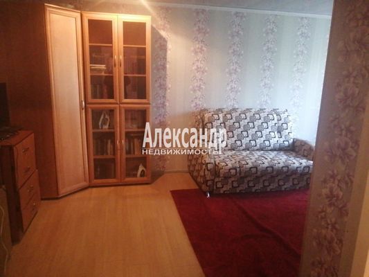 Сдам двухкомнатную (2-комн.) квартиру, Гоголя ул, 12, Стрельна п