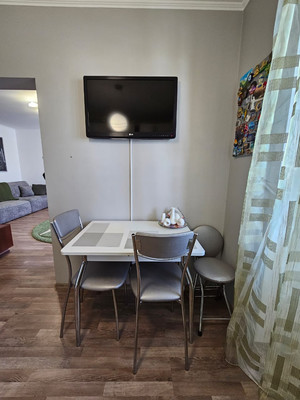 Продам однокомнатную (1-комн.) квартиру, Псковская ул, 13, Великий Новгород г