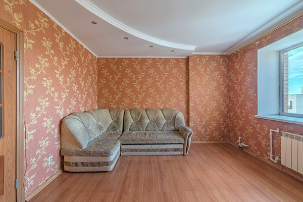 Продам двухкомнатную (2-комн.) квартиру, Антонова ул, 16, Пенза г