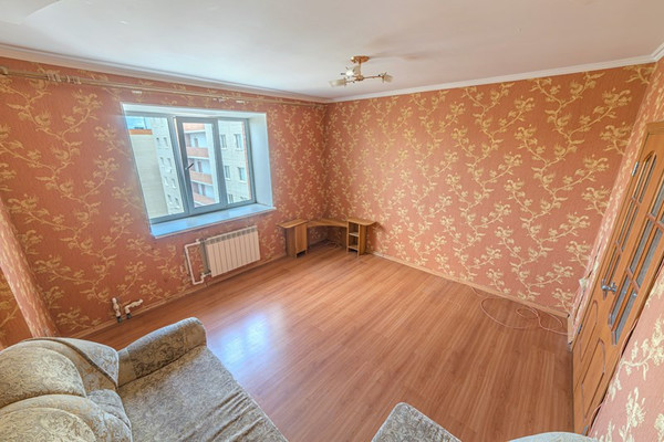 Продам двухкомнатную (2-комн.) квартиру, Антонова ул, 16, Пенза г