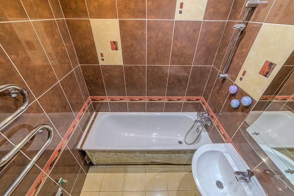 Продам двухкомнатную (2-комн.) квартиру, Антонова ул, 16, Пенза г