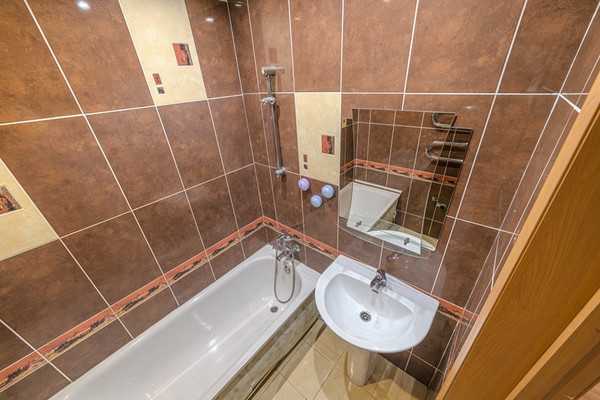 Продам двухкомнатную (2-комн.) квартиру, Антонова ул, 16, Пенза г