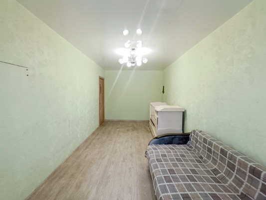 Продам двухкомнатную (2-комн.) квартиру, Минская ул, 122, Иваново г