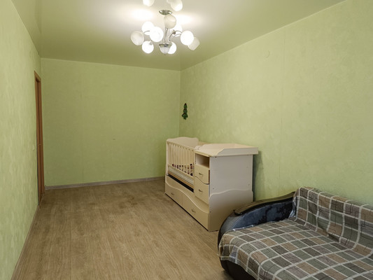 Продам двухкомнатную (2-комн.) квартиру, Минская ул, 122, Иваново г