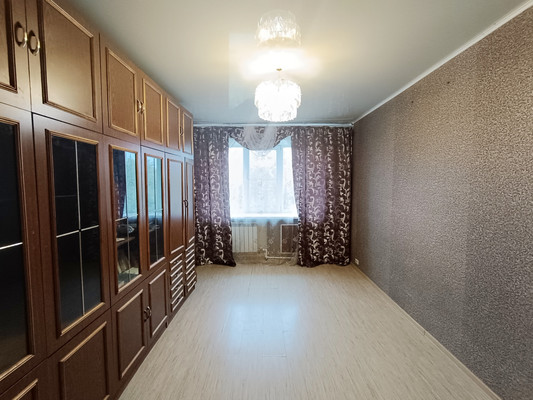 Продам двухкомнатную (2-комн.) квартиру, Минская ул, 122, Иваново г