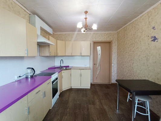 Продам двухкомнатную (2-комн.) квартиру, Минская ул, 122, Иваново г