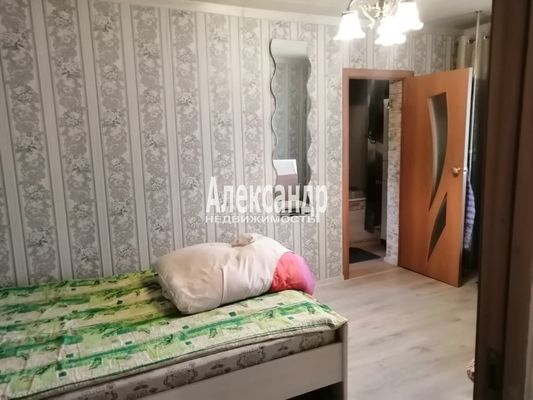 Продам часть дома в поселке город, Торговый пр-кт, 54, Всеволожск г, 10 км от города