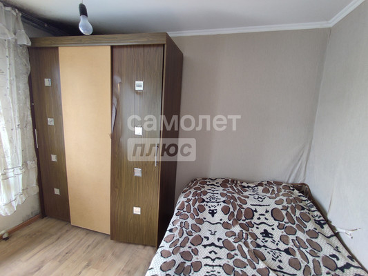 Продам трехкомнатную (3-комн.) квартиру, Стаханова ул, 197, Славянск-на-Кубани г