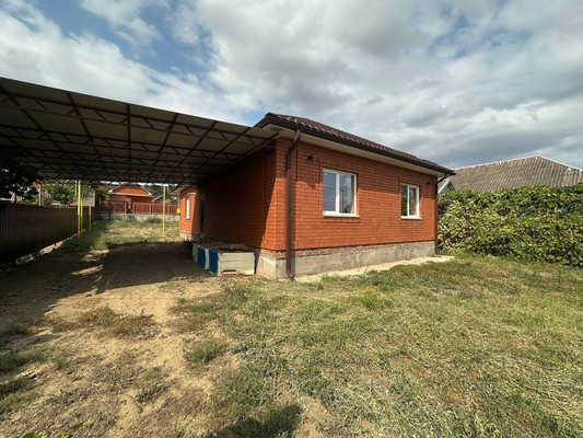 Продам дом, Социалистическая ул, 26, Кропоткин г, 0 км от города