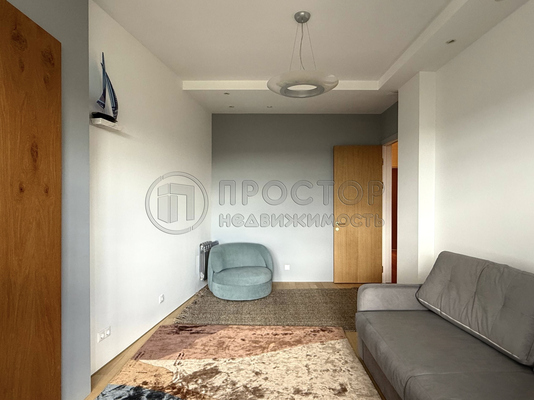 Продам многокомнатную квартиру, Крылатские Холмы ул, 33к1, Москва г
