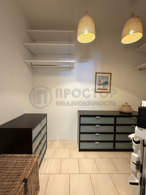 Продам многокомнатную квартиру, Крылатские Холмы ул, 33к1, Москва г
