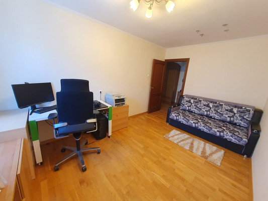 Продам трехкомнатную (3-комн.) квартиру, Будапештская ул, 112Ак2, Санкт-Петербург г