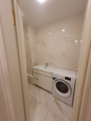 Продам трехкомнатную (3-комн.) квартиру, Будапештская ул, 112Ак2, Санкт-Петербург г