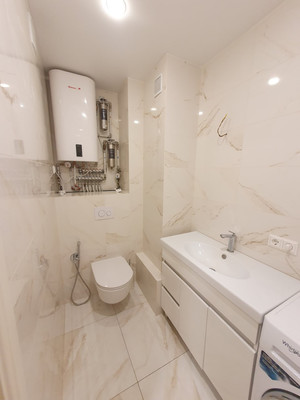 Продам трехкомнатную (3-комн.) квартиру, Будапештская ул, 112Ак2, Санкт-Петербург г
