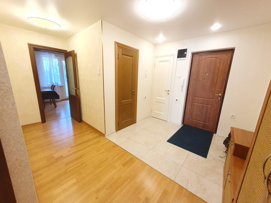 Продам трехкомнатную (3-комн.) квартиру, Будапештская ул, 112Ак2, Санкт-Петербург г