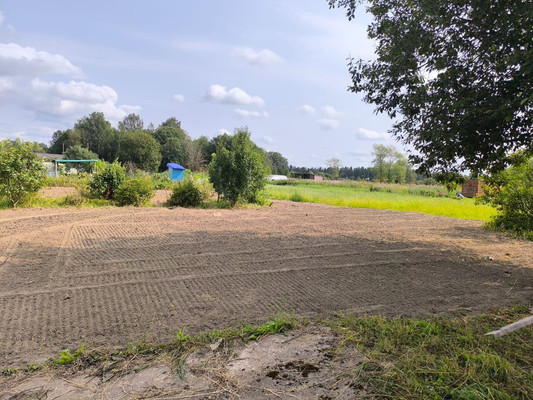 Продам участок 9 соток, ИЖС, Зона огородов тер, Сяськелево д, 0 км от города