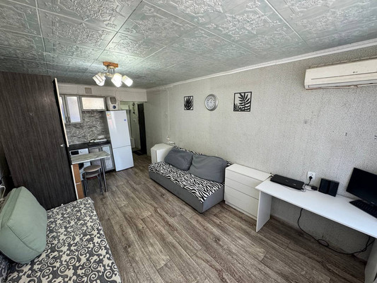 Продам комнату в 5-комн. квартире, Ленина пр-кт, 76, Комсомольск-на-Амуре г