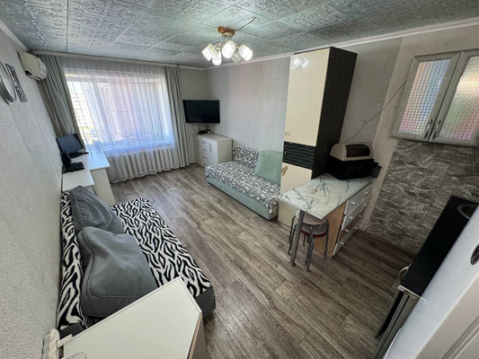 Продам комнату в 5-комн. квартире, Ленина пр-кт, 76, Комсомольск-на-Амуре г