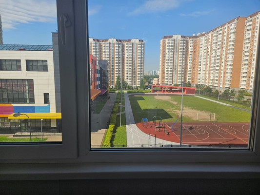 Продам трехкомнатную (3-комн.) квартиру, Ухтомского ул, 2, Малаховка рп