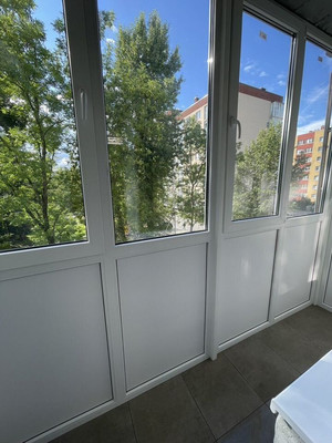 Продам двухкомнатную (2-комн.) квартиру, Куйбышева ул, 47, Калининград г
