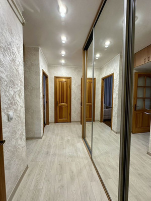 Продам двухкомнатную (2-комн.) квартиру, Фрунзе ул, 91, Калининград г