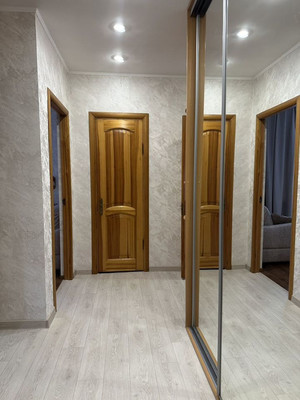 Продам двухкомнатную (2-комн.) квартиру, Фрунзе ул, 91, Калининград г