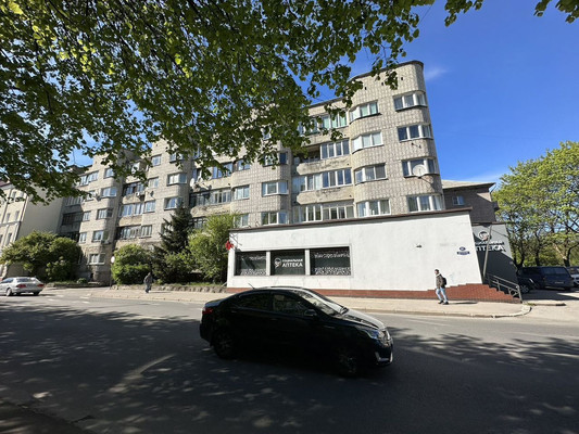 Продам двухкомнатную (2-комн.) квартиру, Фрунзе ул, 91, Калининград г