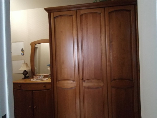 Продам двухкомнатную (2-комн.) квартиру, Шаронова ул, 30, Ишим г