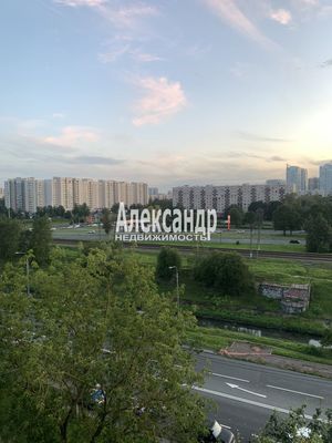 Продам однокомнатную (1-комн.) квартиру, Белградская ул, 32, Санкт-Петербург г