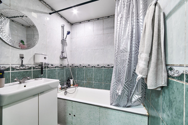 Продам многокомнатную квартиру, Привольная ул, 73к3, Москва г