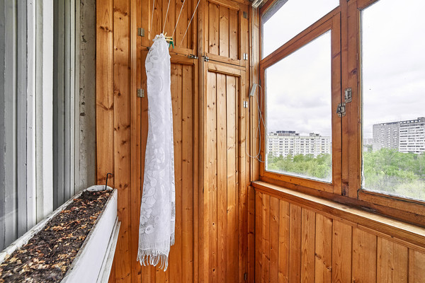 Продам трехкомнатную (3-комн.) квартиру, Тихорецкий б-р, 14к2, Москва г