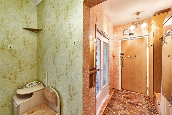 Продам трехкомнатную (3-комн.) квартиру, Тихорецкий б-р, 14к2, Москва г