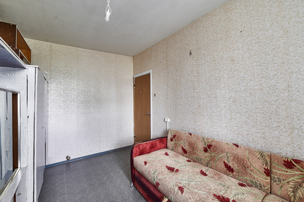Продам трехкомнатную (3-комн.) квартиру, Тихорецкий б-р, 14к2, Москва г