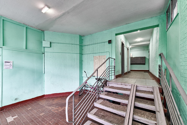 Продам трехкомнатную (3-комн.) квартиру, Тихорецкий б-р, 14к2, Москва г
