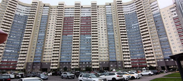 Продам трехкомнатную (3-комн.) квартиру, Ленинский пр-кт, 51А, Санкт-Петербург г