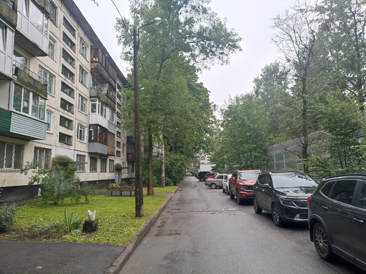 Продам трехкомнатную (3-комн.) квартиру, Меншиковский пр-кт, 5ак2, Санкт-Петербург г