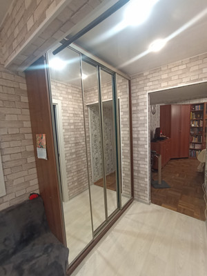 Продам трехкомнатную (3-комн.) квартиру, Меншиковский пр-кт, 5ак2, Санкт-Петербург г