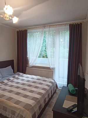 Продам трехкомнатную (3-комн.) квартиру, Меншиковский пр-кт, 5ак2, Санкт-Петербург г