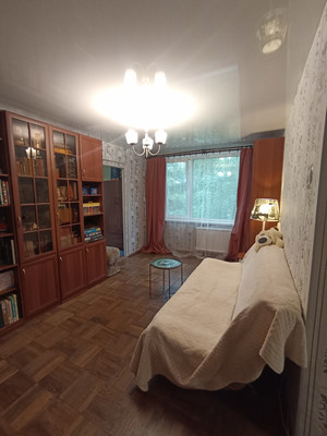 Продам трехкомнатную (3-комн.) квартиру, Меншиковский пр-кт, 5ак2, Санкт-Петербург г