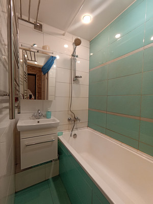 Продам трехкомнатную (3-комн.) квартиру, Меншиковский пр-кт, 5ак2, Санкт-Петербург г